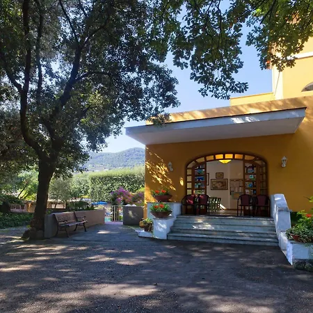 Cleopatra 3* Ischia